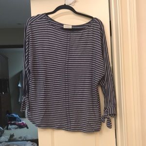 Women’s shirt